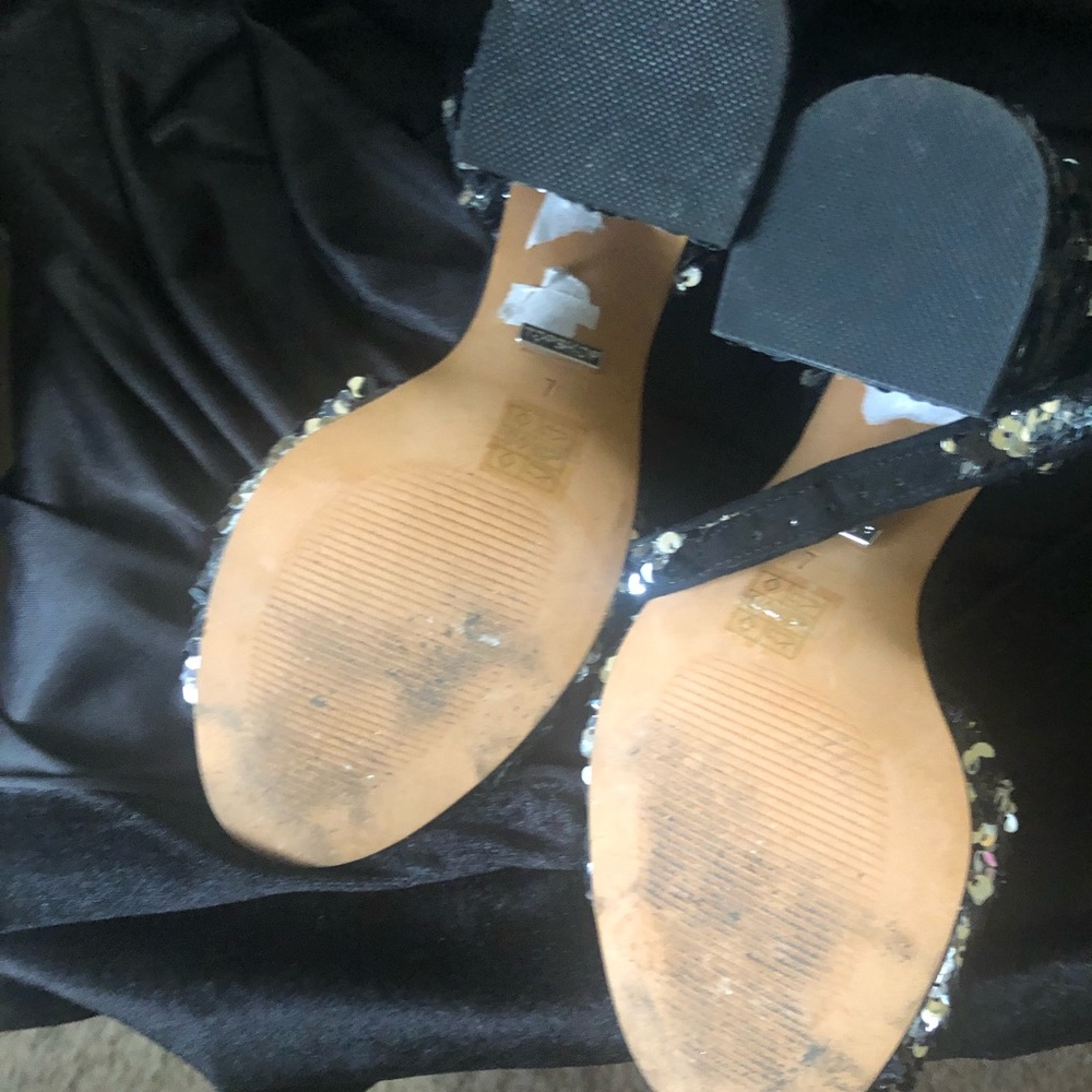 Shoes - Picture 3 of 3